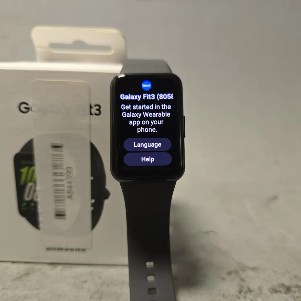 BOXED SAMSUNG GALAXY FIT 3 WATCH