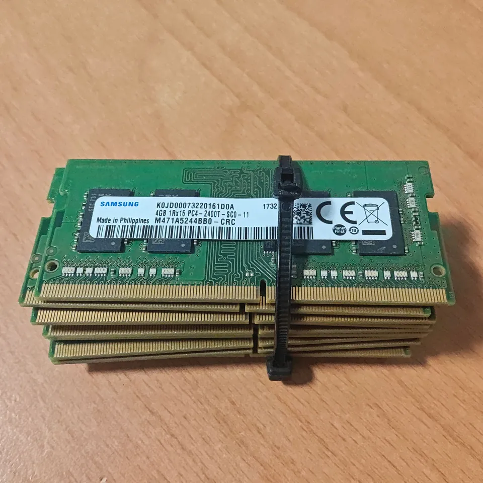 LOT OF 9 SAMSUNG 4GB 1RX16 PC4-2400T LAPTOP RAM - K0JD00073220161D0A