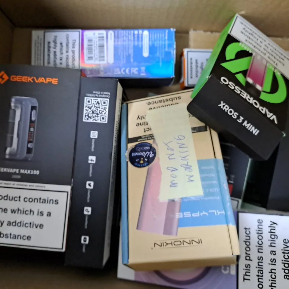 APPROXIMATELY 10 ASSORTED E-CIGARETTE PRODUCTS TO INCLUDE GEEKVAPE MAX100, VAPORESSO LUXE X PRO, VOOPOO DRAG X  