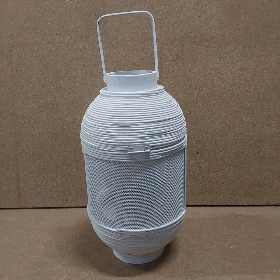WOOD LANTERN - WHITE