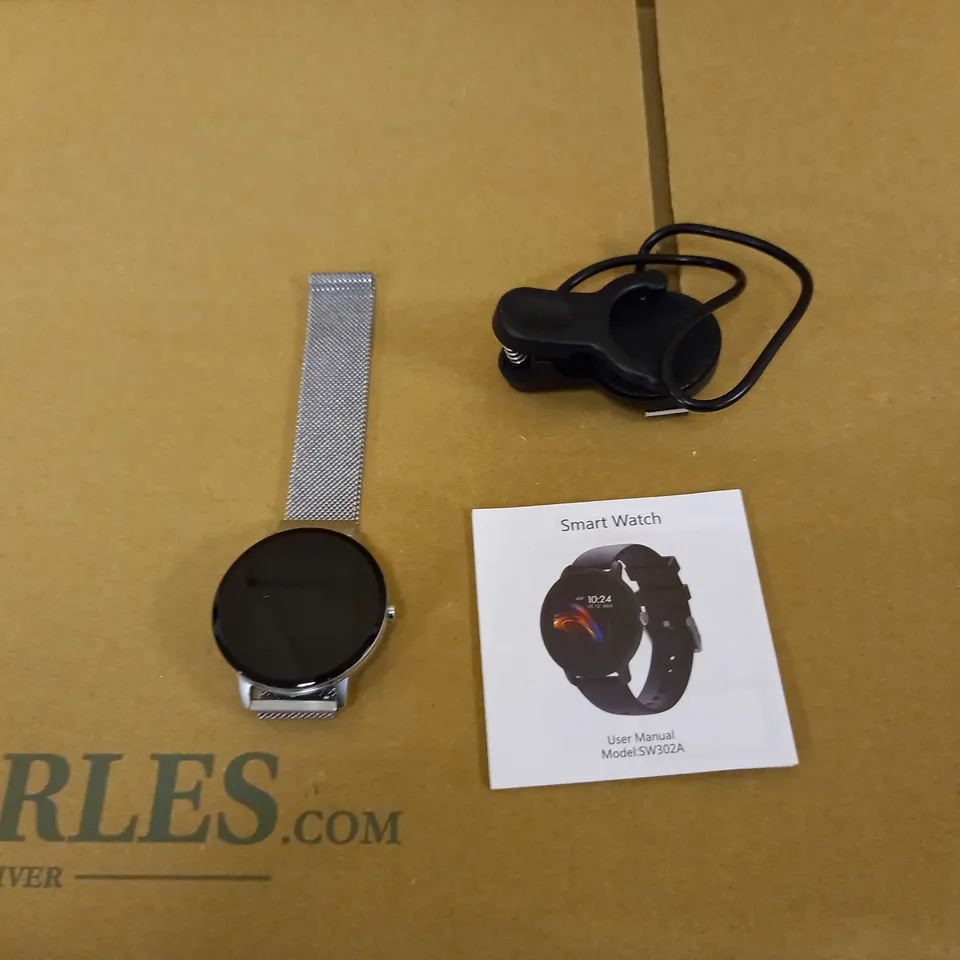 MOREFIT SMART WATCH - BLACK/SILVER STRAP 