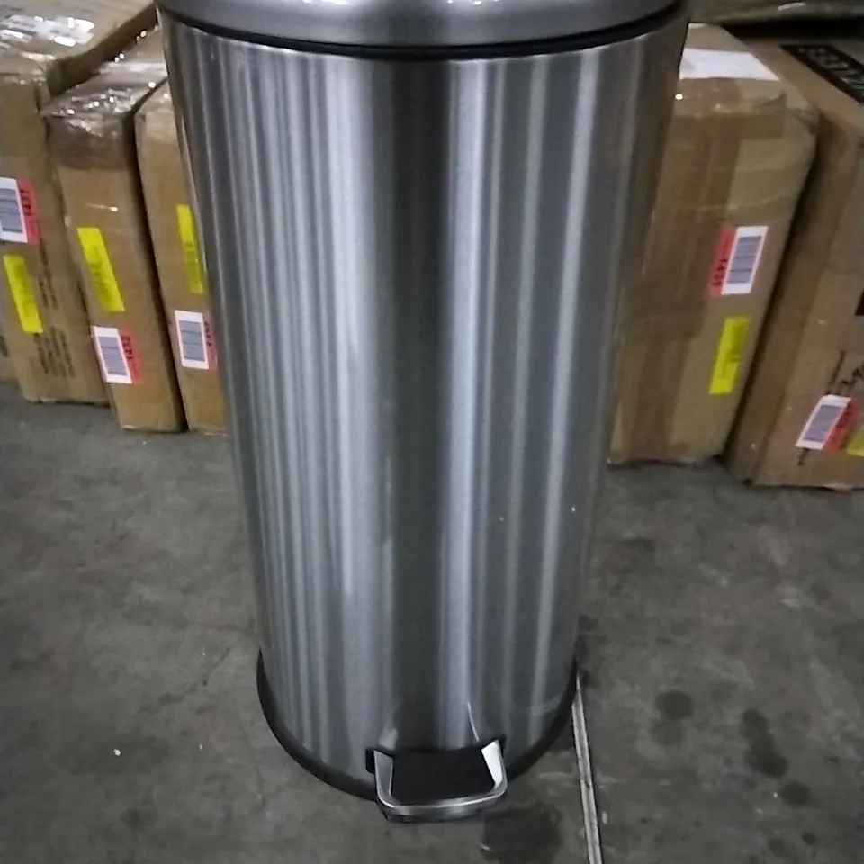 HOMCOM STAINLESS STEEL 30 LITRE STEP ON RUBBISH BIN 