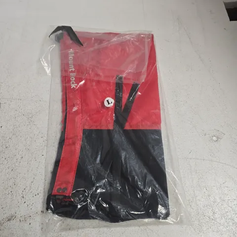 MOUNT ROCK RED & BLACK GAITERS – SIZE L