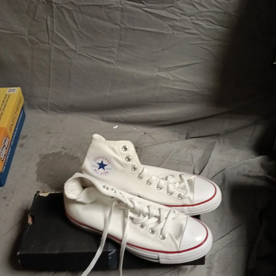 CONVERSE ALL STAR HI SNEAKERS - WHITE, M7650C, UNISEX UK 8