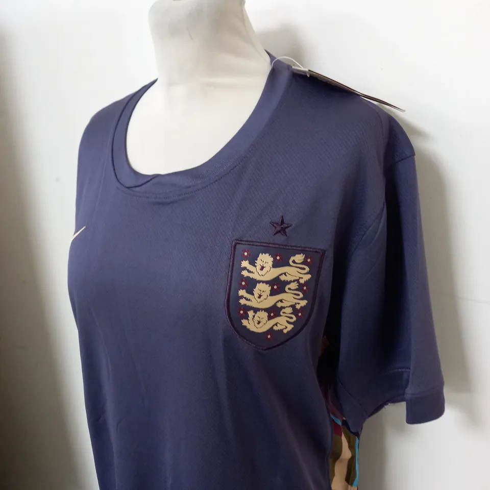 ENGLAND FC FOOTBALL SHIRT SIZE M