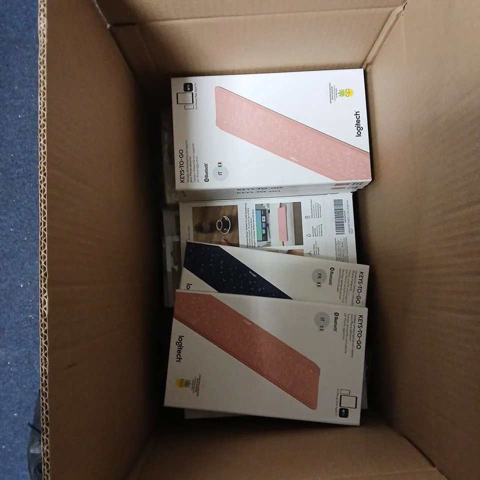 BOX OF APPROXI,ATELY 20 LOGITECH KEYS TO GO ASSORTED COLOURS 