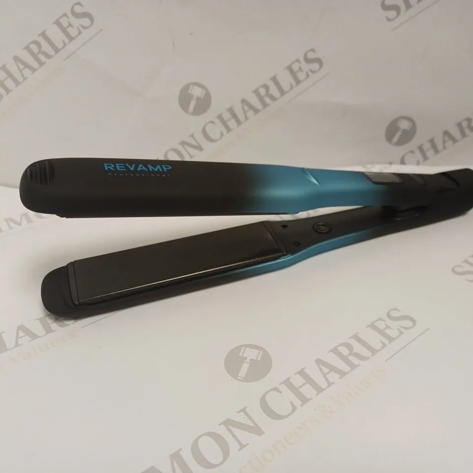 BOXED REVAMP PROGLOSS WIDE ULTRA X SHINE CERAMIC HAIR STRAIGHTENER ST-2000 RRP £100