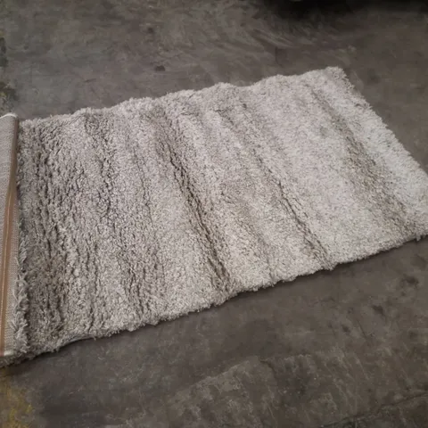 QUALITY DESIGNER AREA RUG APPROXIMATELY 80×150CM