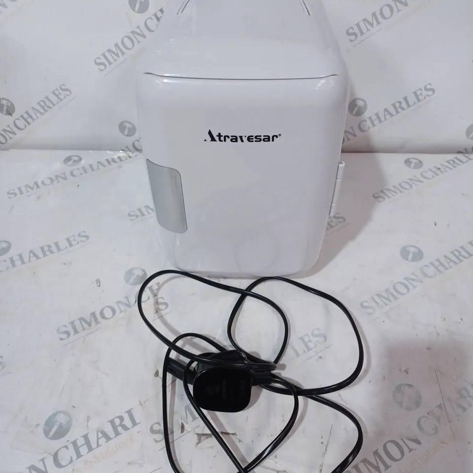 ATRAVESAR MINI FRIDGE 