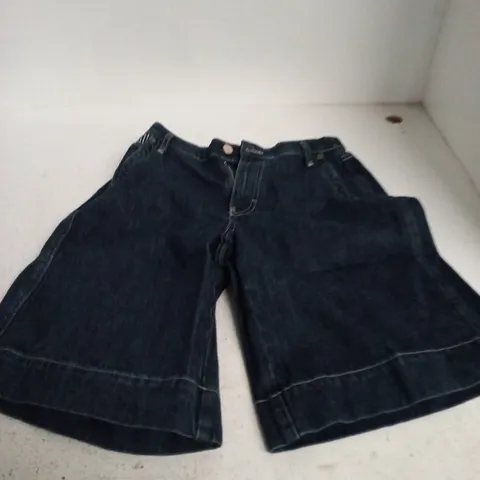 DAMSON MADDER DENIM SHORTS – UK 26 