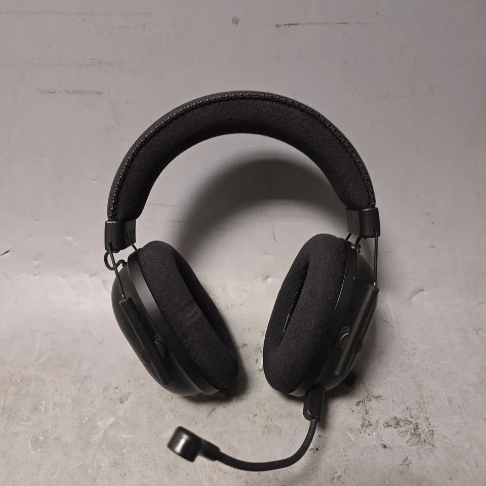 RAZER BLACK HEADSET - MODEL UNSPECIFIED 