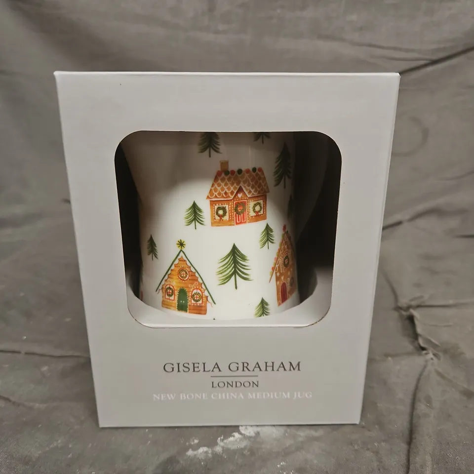 4 X GISELA GRAHAM NEW BONE CHINA CHRISTMAS THEMED MEDIUM JUGS 