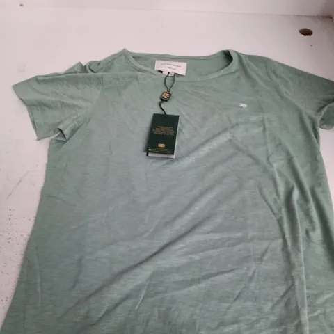 HOLLAND COOPER RELAXED FIT MONOGRAM TEE IN MINT - LARGE