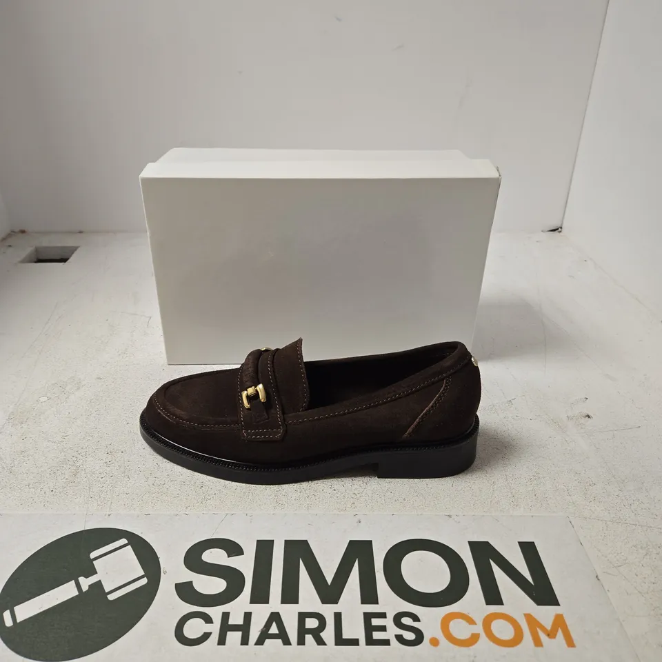 CARVELLA NOTO LOAFER – BROWN SUEDE FLATS (WOMEN'S), EU 39 (UK ~6.5–7)