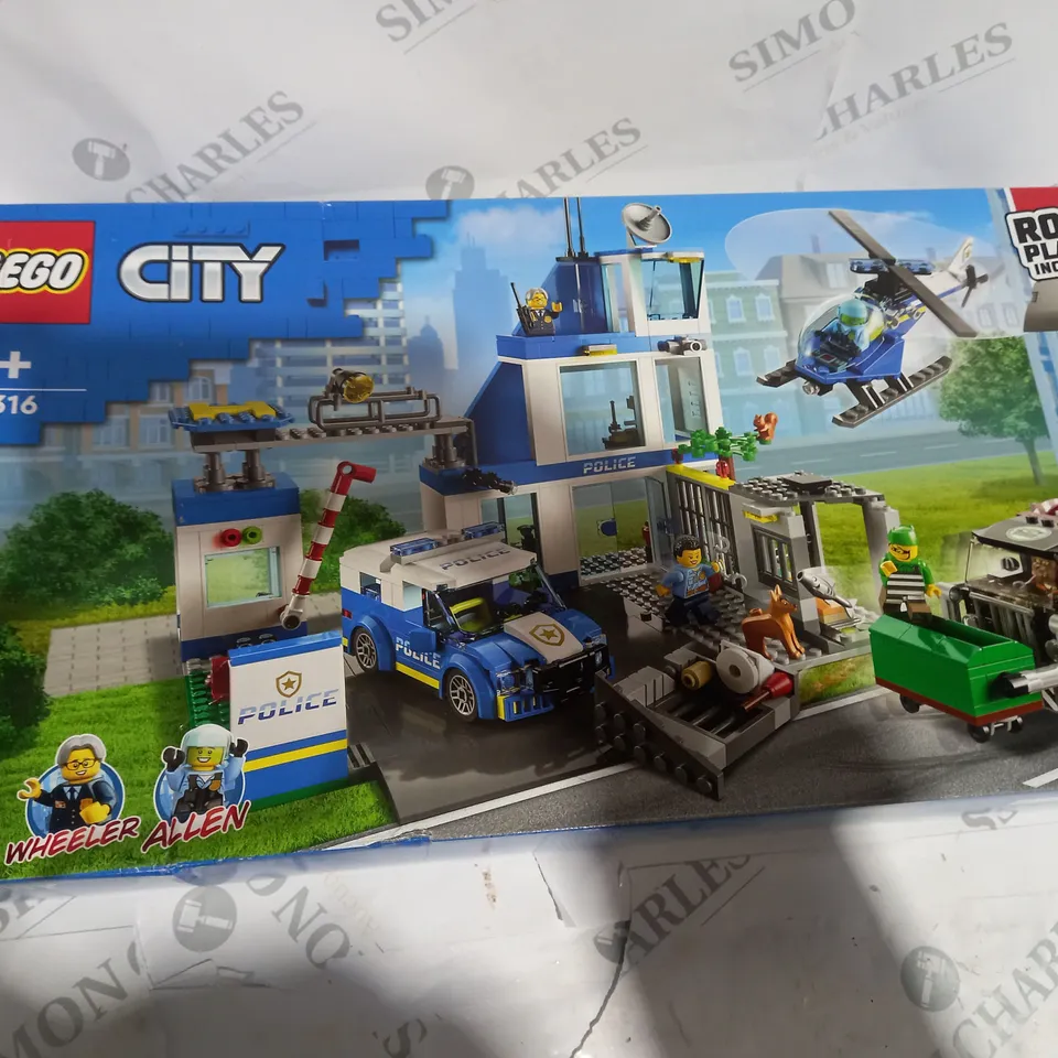 LEGO CITY - CITY ADVENTURES 