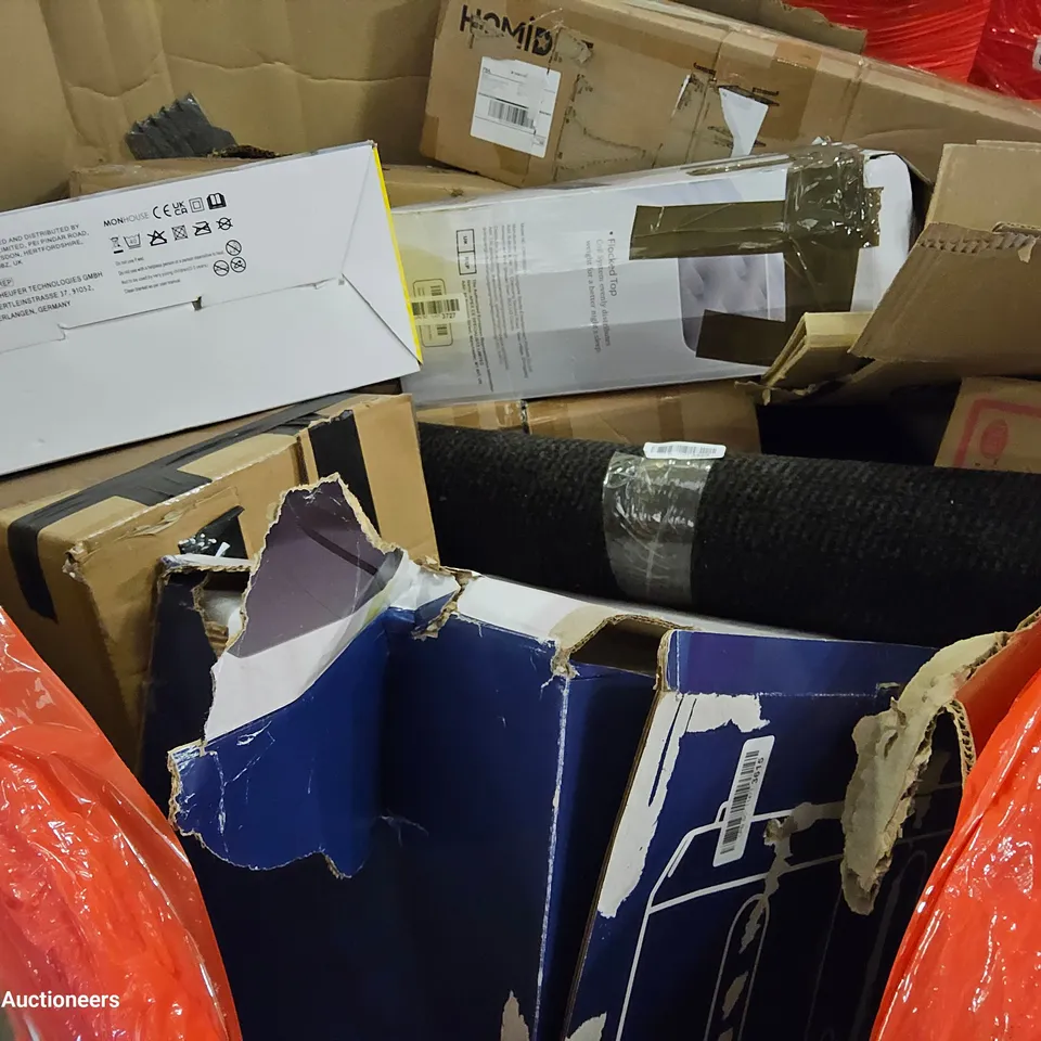 PALLET OF UNPROCESSED ITEMS TO INCLUDE HEATED BLANKET, AIR MATTRESS, AND DOUBLE AIR FRYER