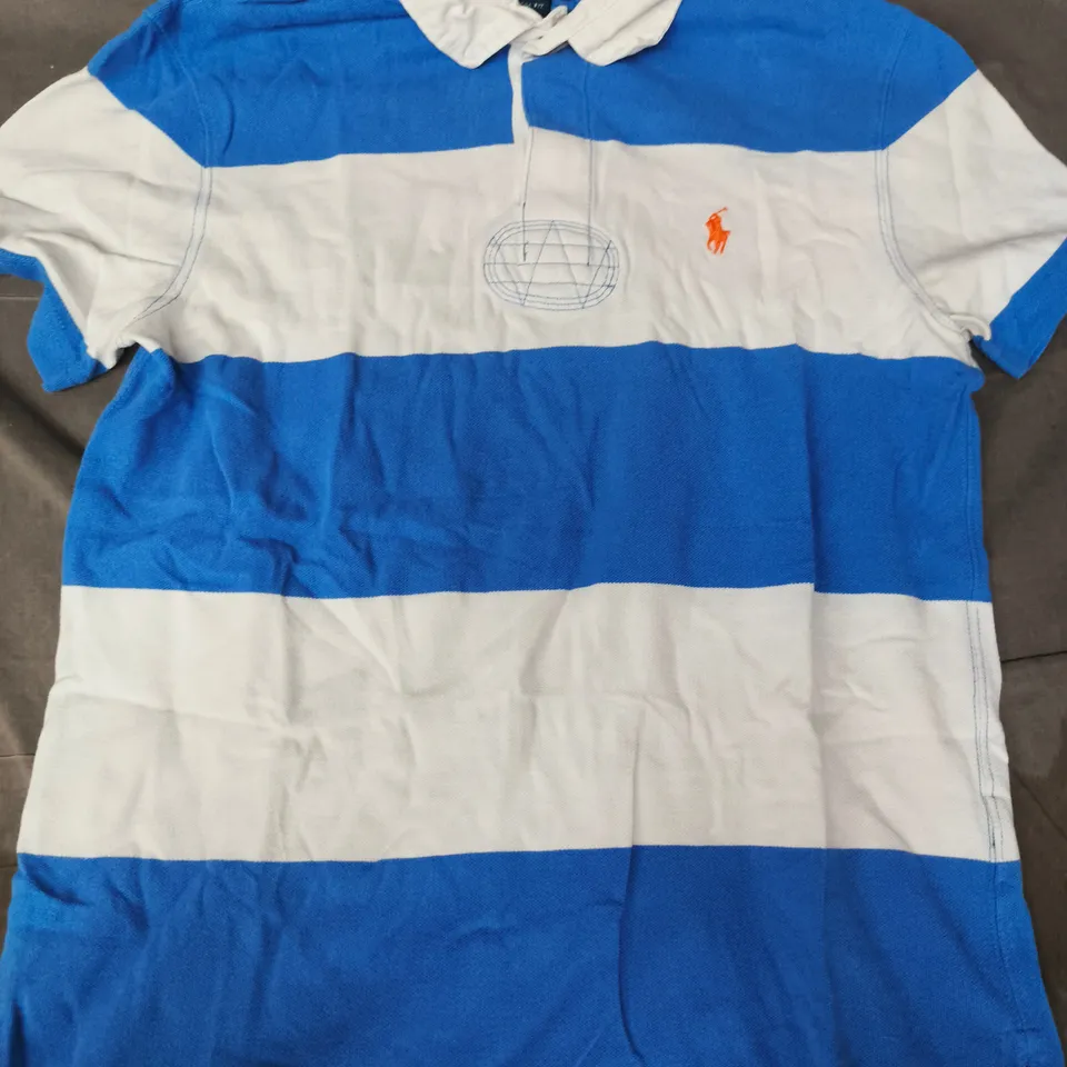 POLO RALPH LAUREN CUSTOM FIT SHORT SLEEVE STRIPE POLO TOP IN WHITE/BLUE SIZE MEDIUM