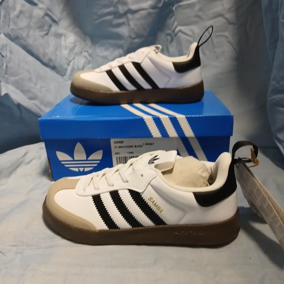 ADIDAS SAMBA 360 C SNEAKERS – WHITE/BLACK, GUM SOLE – UK 1