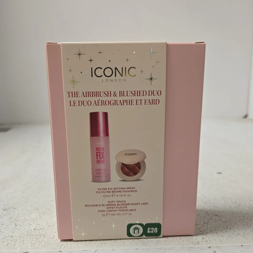 ICONIC LONDON THE AIRBRUSH & BLUSHED DUO MAKEUP SET