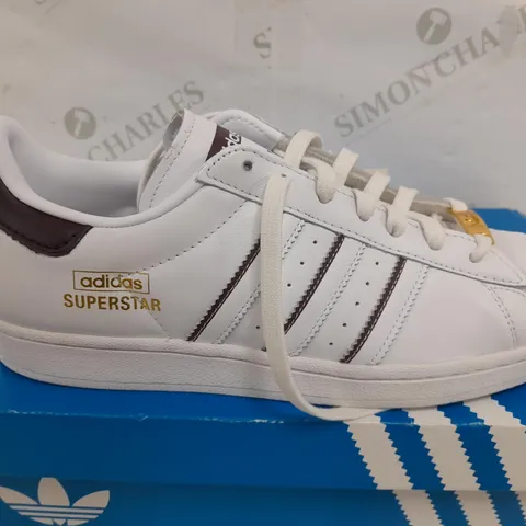 BOXED PAIR OF ADIDAS SUPERSTAR TRAINERS IN WHITE - UK 8.5