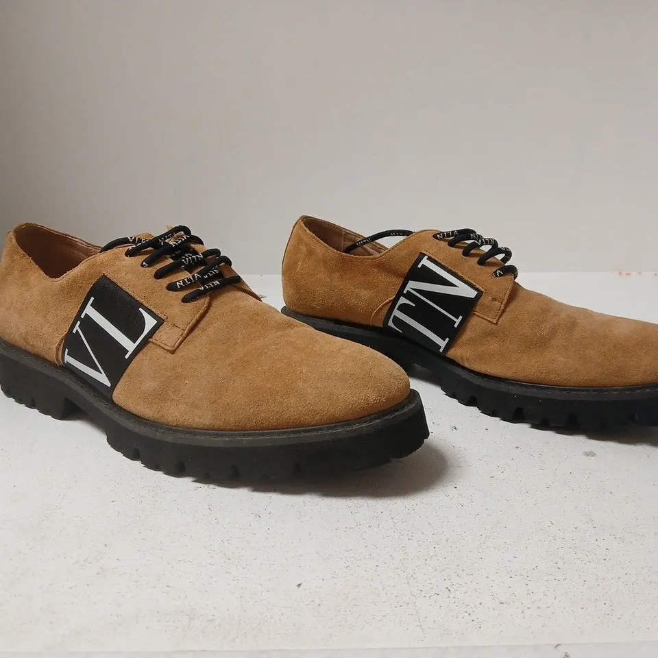 BOXED PAIR OF VALENTINO GARAVANI SHOES N BROWN SIZE EU 44