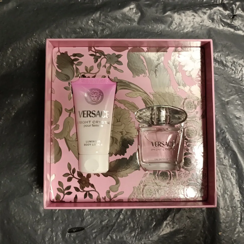 VERSACE BRIGHT CRYSTAL EAU DU TOILETTE & BODY LOTION DUO SET