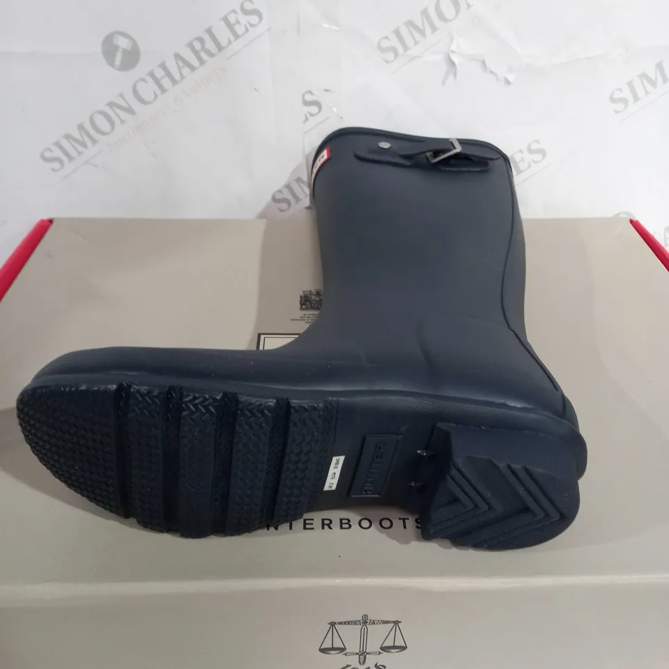 BOXED HUNTER ORIGINAL KIDS JUNIOR RUBBER WELLINGTONS BOOTS, NAVY - SIZE 2 