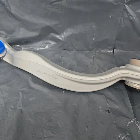 218 330 11 11 SUSPENSION ARM
