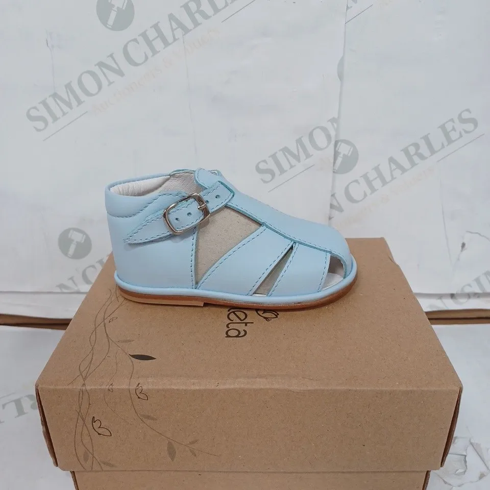 BOXED PAIR OF BORBOLETA LEATHER SANDALS - PALE BLUE / SIZE: 20 