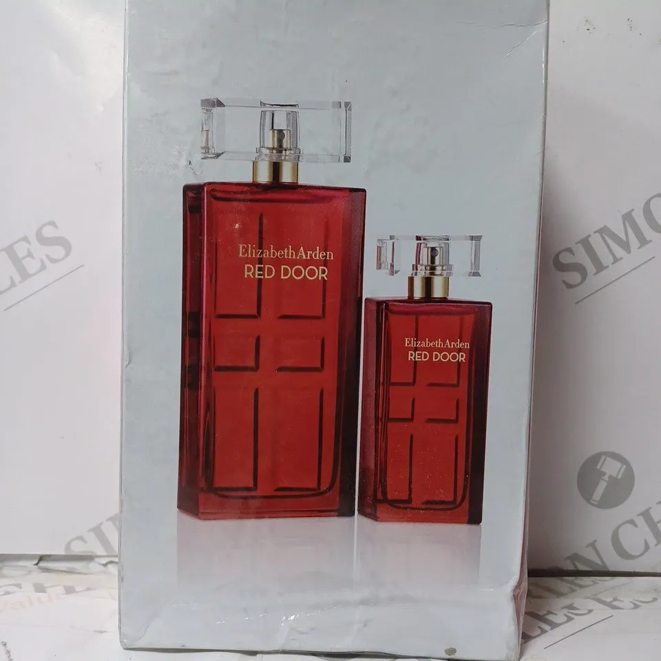 BOXED ELIZABETH ARDEN RED DOOR EAU DE TOILETTE 100ML - SEALED