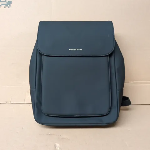 KAPTEN & SON TROMSO ALL BLACK BACKPACK
