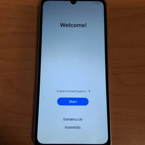 BOXED SAMSUNG GALAXY A06 4GB/64GB IN GOLD - SM-A065FZDDMEA