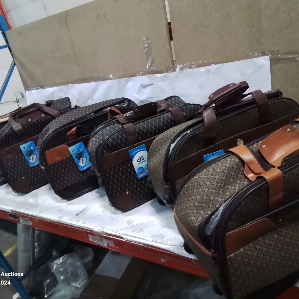 SELECTION OF 6 STYLISH 2in1 TRAVEL BAGS ON WHEELS