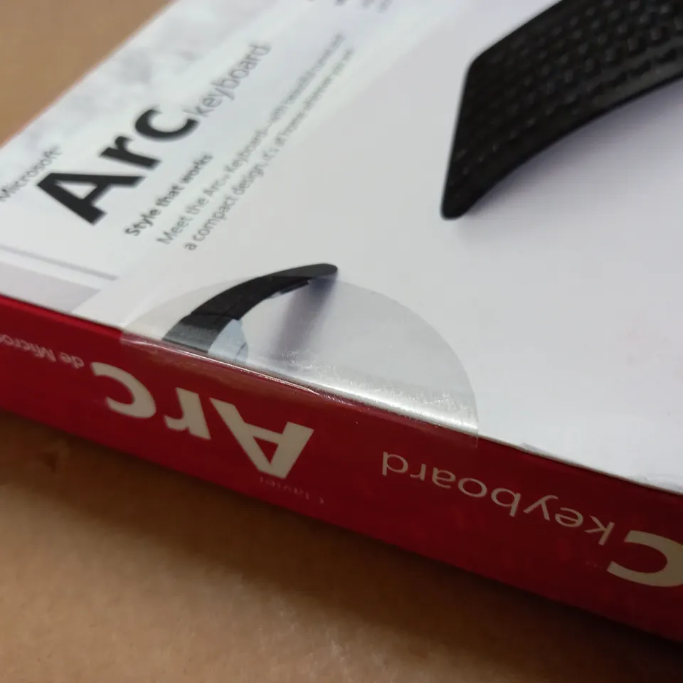 BOXED ARC KEYBOARD - FRENCH