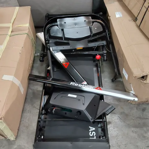 REEBOK RVAR-10221SL TTREADMILL