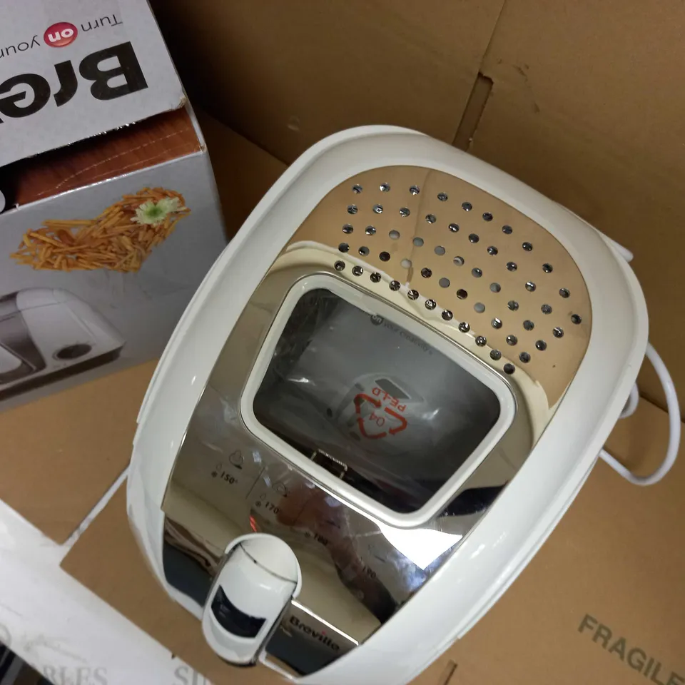 BREVILLE EASY CLEAN DIGITAL FRYER 