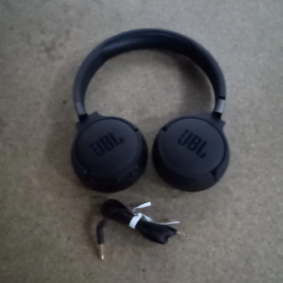 BOXED JBL TUNE660NC BLUETOOTH HEADPHONES