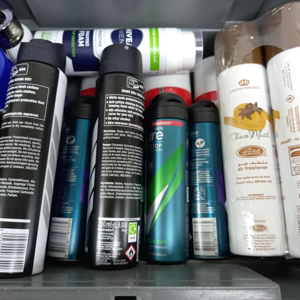 BOX OF APPROX 15 ASSORTED AEROSOLS TO INCLUDE - SURE ICE FRESH - NIVEA MEN BLACK & WHITE - TED BAKER DEODORANT ECT