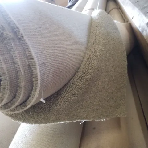 ROLL OF QUALITY 4M LINGDALE GRASSINGTON CARPET - 4×2.03M