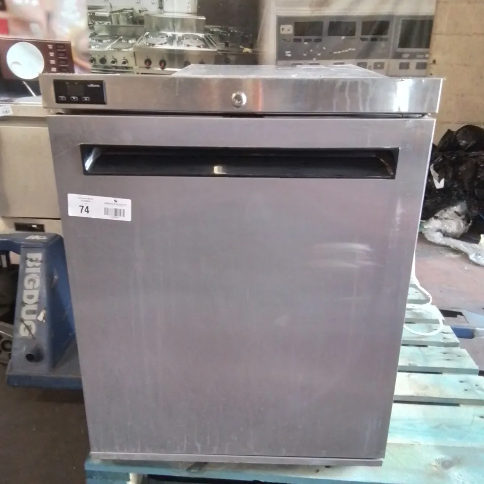 COMMERCIAL STAINLESS STEEL WILLIAMS HA15SS UNDER COUNTER REFRIGERATOR