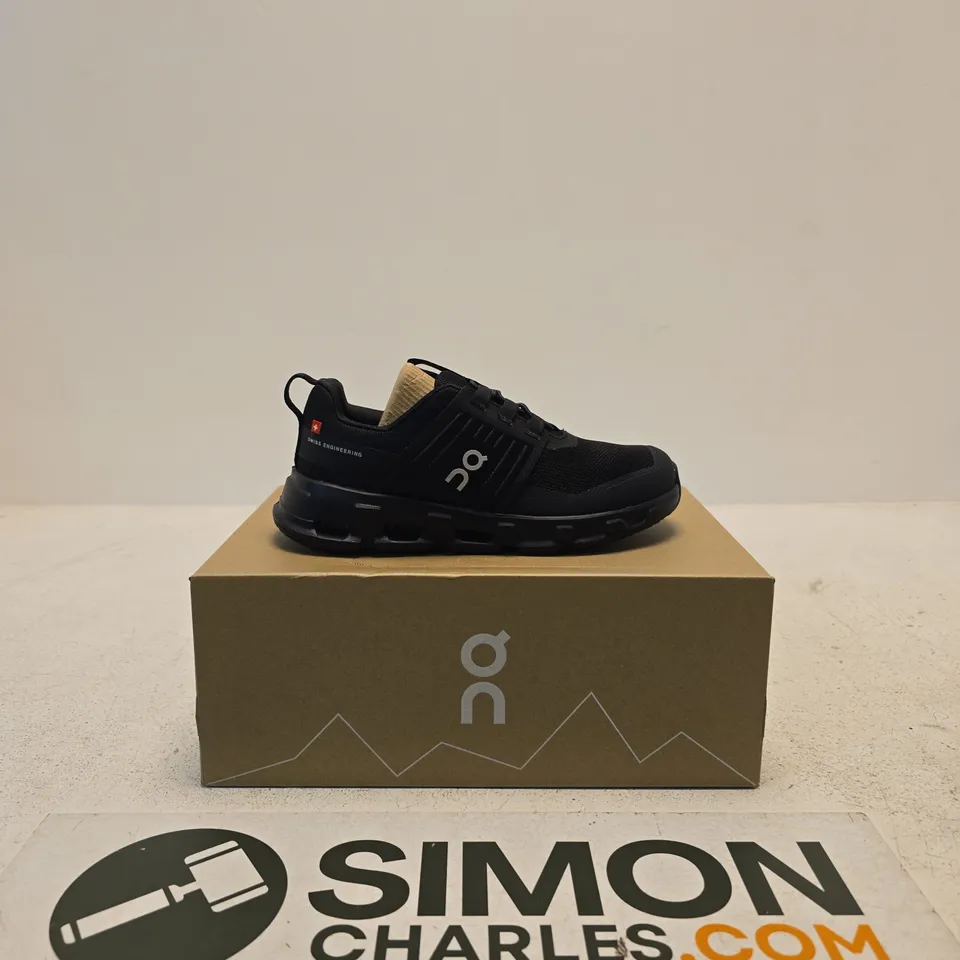 ON RUNNING CLOUDSWIFT KIDS BLACK TRAINERS – US 1 (UK CHILDREN'S 13.5)