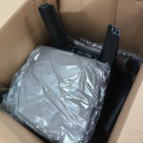 BOXED COFFEE TABLE WITH 4 CHAIRS
