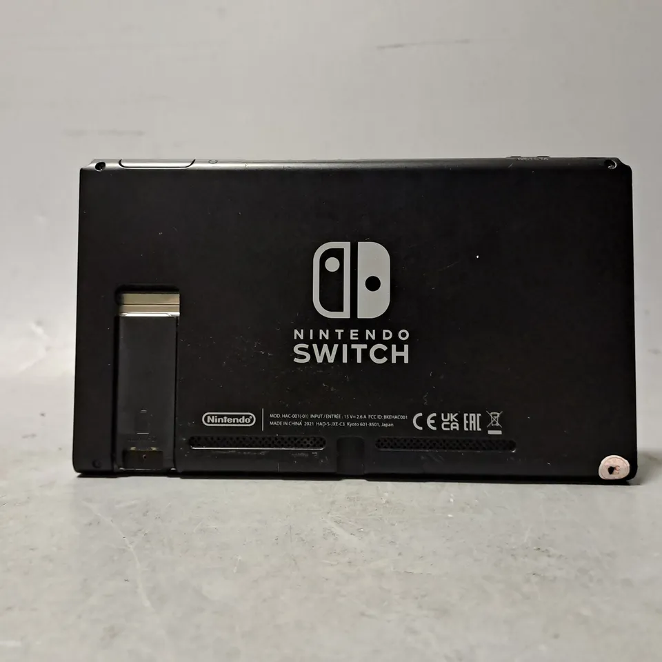 NINTENDO SWITCH GAMING CONSOLE HAC-001(-01)