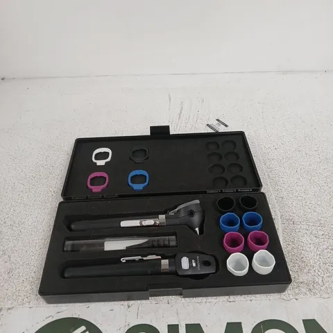 WELCH ALLYN DIAGNOSTIC KIT IN CASE 