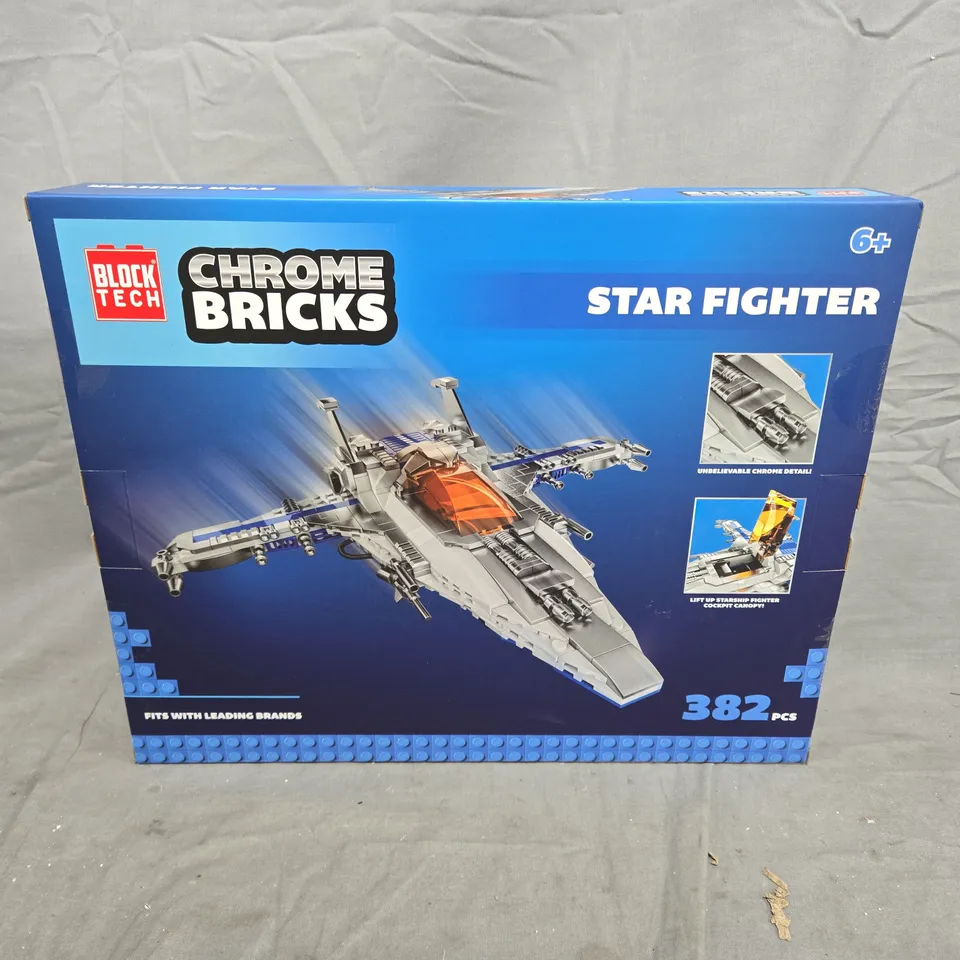 BLOCK TECH CHROME BRICKS - STAR FIGHTER - 6+