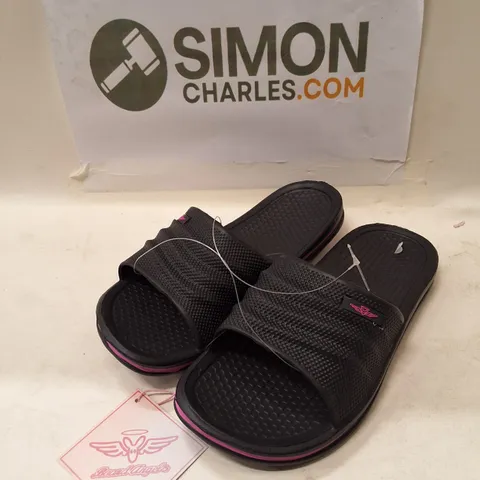 BLACK SLIDE SANDALS – UK 5 (EU 38) WITH PINK TRIM