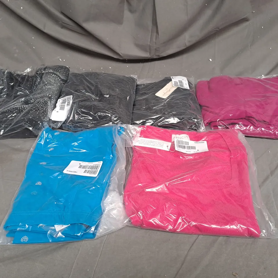 BOX OF ASSORTED CLOTHING ITEMS TOO INCLUDE COATS , TOPS, AND TROUSERS   ETC. 