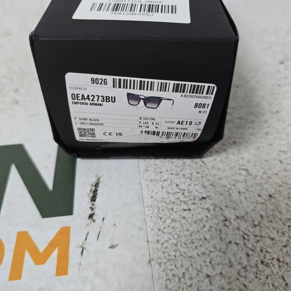 EMPORIO ARMANI CLASSIC SQUARE SUNGLASSES BLACK IN CASE