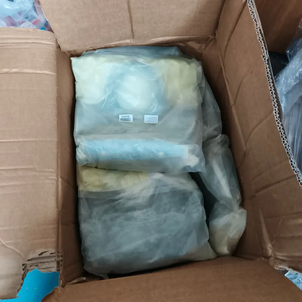 BOX OF APPROXIMATELY 15 X BLUE LADIES HANDBAGS WITH CARRY HANDLES