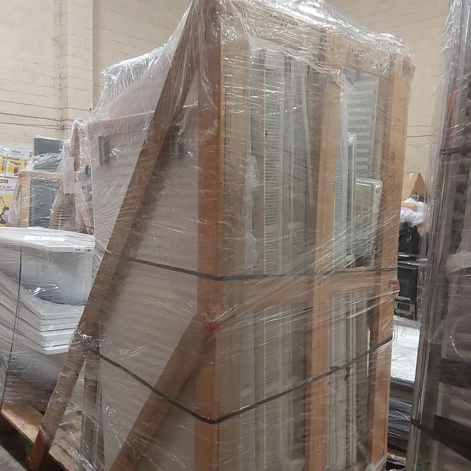 PALLET CONTAINING APPROXIMATELY 14x CONVECTOR MIXED RADIATORS